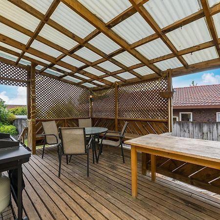 The Family Hub Villa Taupo Exterior foto