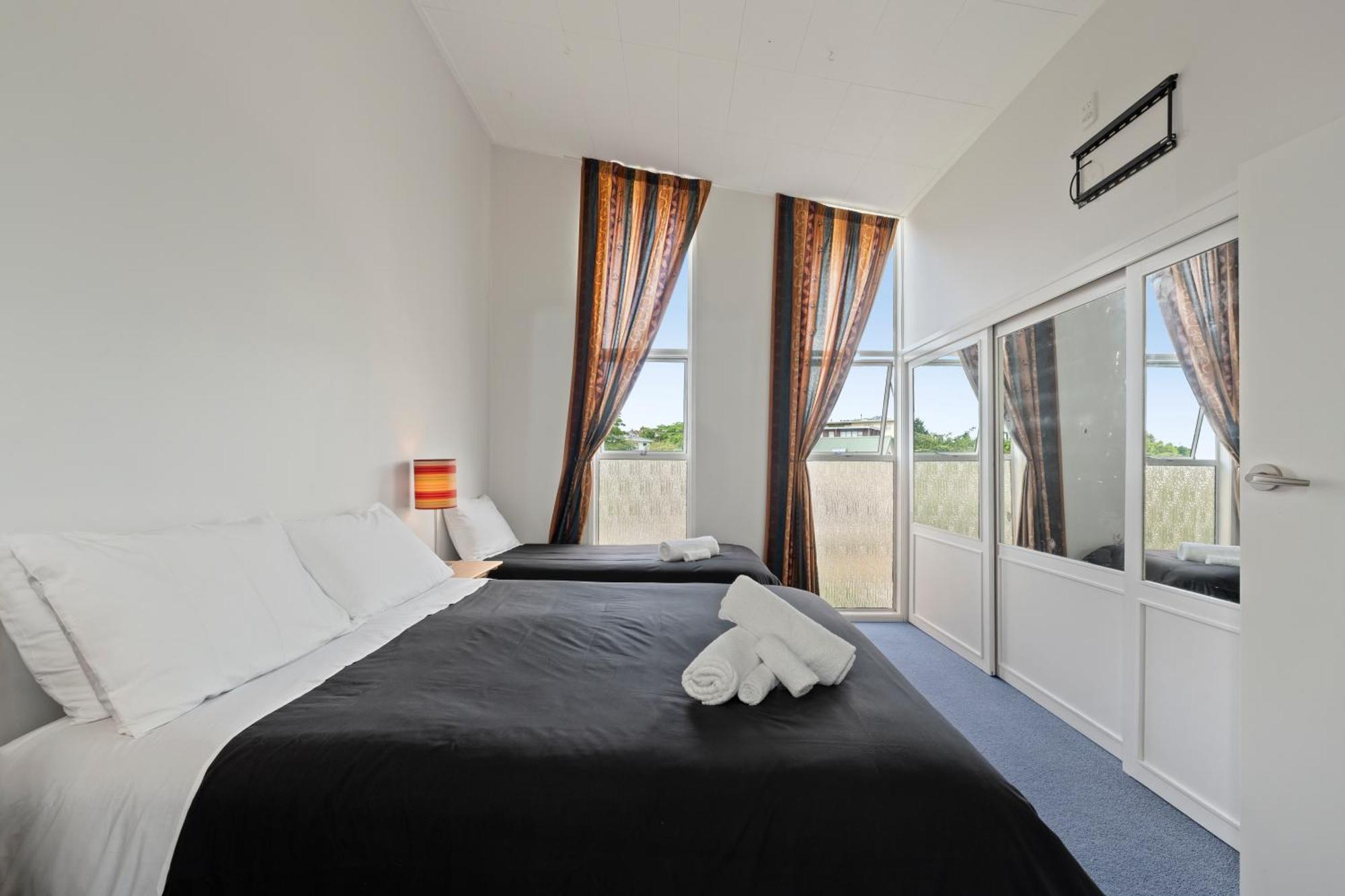 The Family Hub Villa Taupo Exterior foto